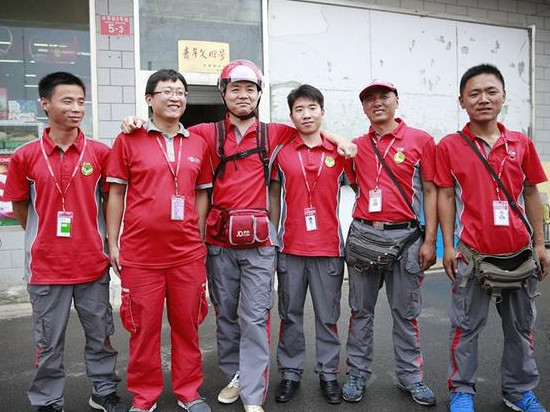 劉強東爆料：京東配送員竟已達6萬人