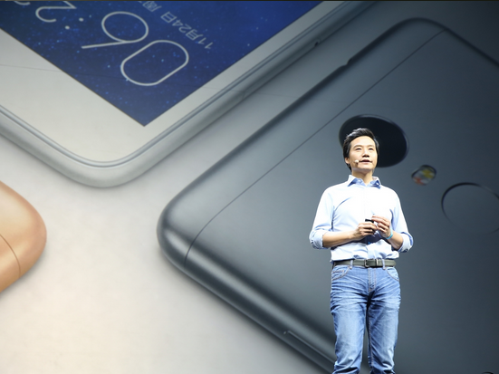 紅米手機(jī)代言人出爐 華為OPPO們?cè)趺纯?/></p>			
			
			<!---->
		    
                    <!-- 新聞詳情頁(yè)底部轉(zhuǎn)載/原文聲明 -->
                    <div   id=