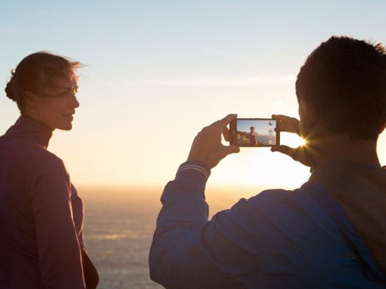 cool1 dual領(lǐng)銜，哪款手機(jī)能代表真雙攝？