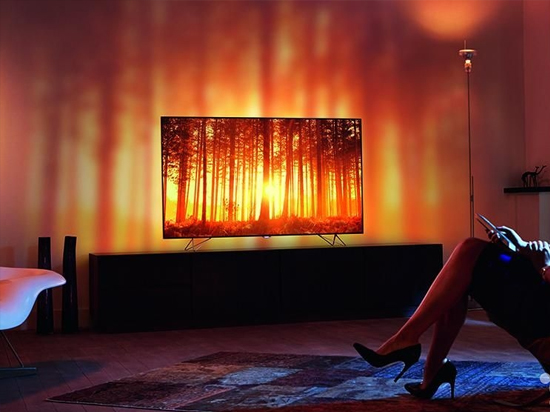 這款飛利浦Ambilux電視，能讓你的墻壁變屏幕