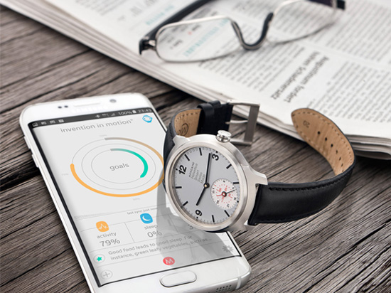 科技遇上復(fù)古 “輕智能”傳統(tǒng)手表盤點(diǎn)