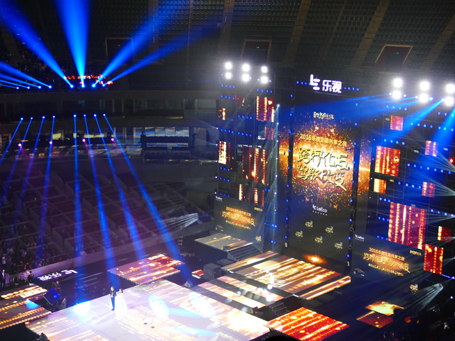 樂視生態(tài)共享之夜開啟414硬件免費(fèi)日，總銷售額狂破23億元