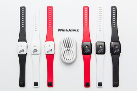 不會彈奏沒關(guān)系，這款智能穿戴照樣能讓你過把吉他癮