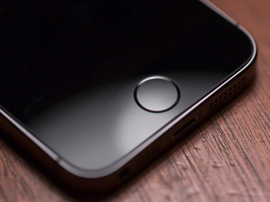 iPhone 7超贊！機(jī)身防水+直感應(yīng)式Home鍵