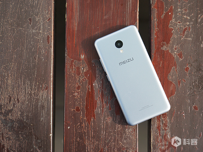 魅藍(lán)3體驗(yàn)評(píng)測(cè)：拋開(kāi)性能不談，這顏值我給90分