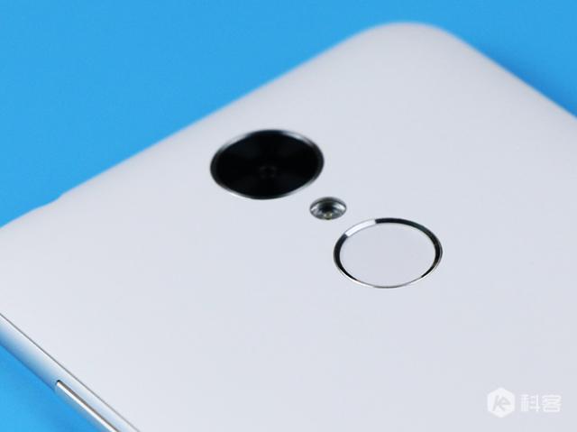 老一輩的好選擇，入門級(jí)手機(jī)360 f4上手簡(jiǎn)評(píng)