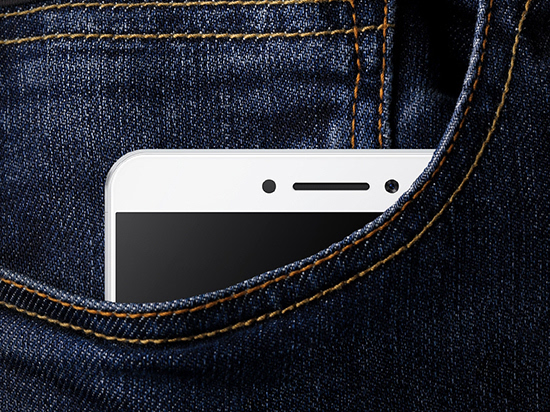 小米Max確定5月10日發(fā)布！正面對(duì)打榮耀V8