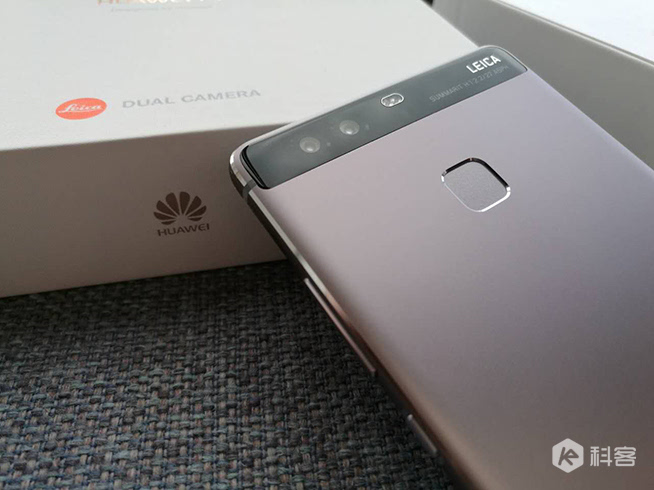 雙攝玩上癮！華為榮耀V8雙版本現(xiàn)身工信部