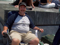 世界上第一部iPhone被誰買走了？原來是他