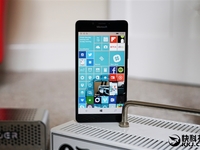 Windows手機(jī)沒人買，微軟財(cái)報(bào)收入狂跌