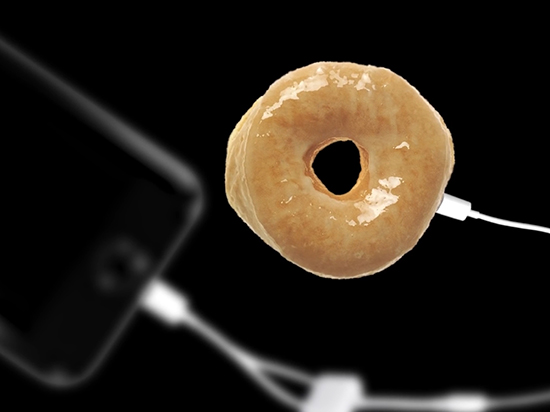 喬納森當(dāng)政 庫克主持發(fā)布會(huì)是這樣的