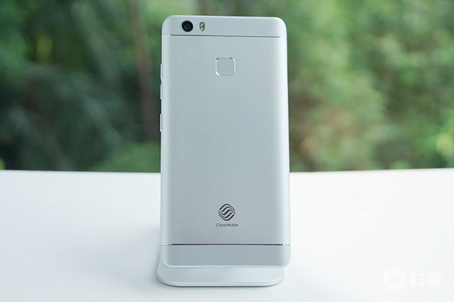 中國移動N2圖賞：運營商手機到底長啥樣