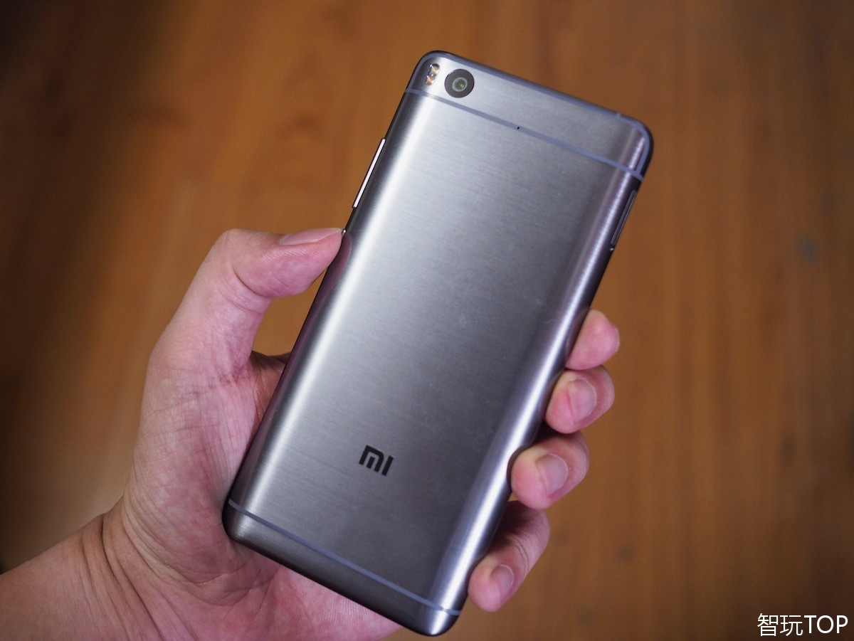 新旗艦性價(jià)比不再，小米的未來(lái)往哪走？