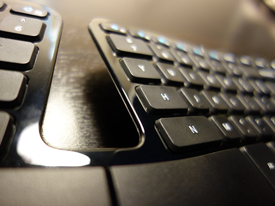 Surface系列又添新成員？人體工學(xué)藍(lán)牙鍵盤曝光