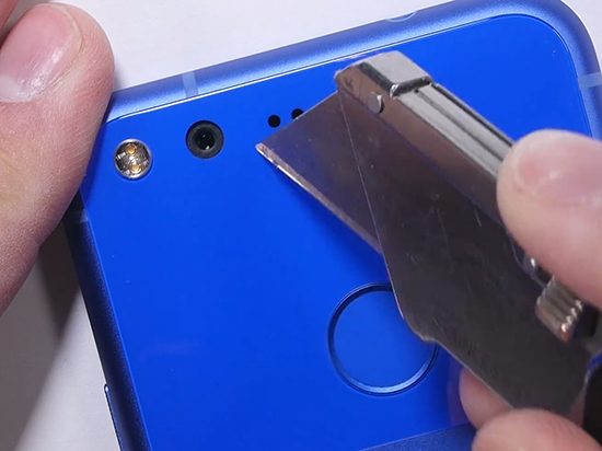 年度最難掰彎手機(jī) 谷歌Pixel極限測(cè)試