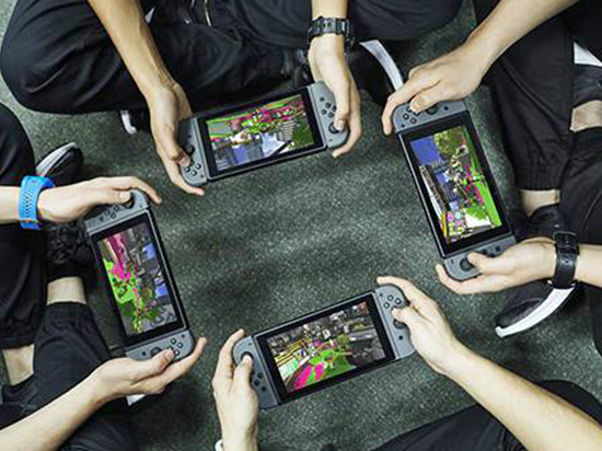 科客晚報：三星Galaxy S8肩負重任，徠卡推出相機租賃業(yè)務(wù)