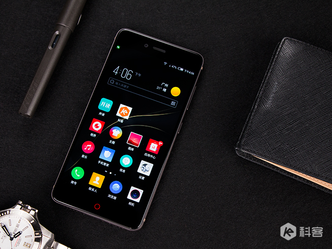 玩味兒十足！努比亞miniS上手體驗