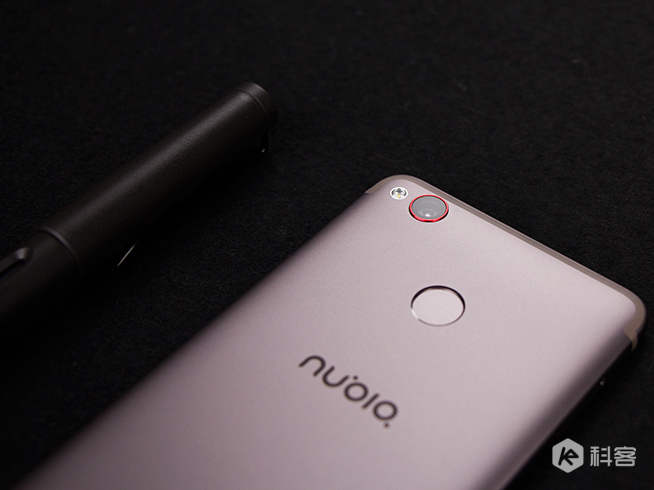 玩味兒十足！努比亞miniS上手體驗