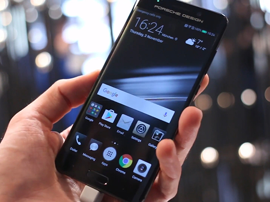 買(mǎi)不了吃虧？華為Mate 9保時(shí)捷版對(duì)比S7 edge