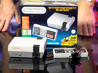 配置完爆3DS！任天堂紅白機(jī)復(fù)刻版拆解