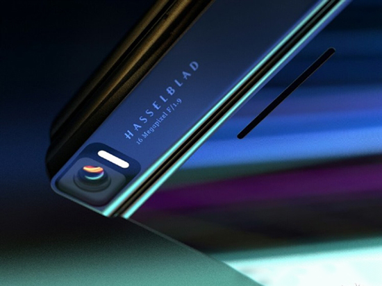 采用1600萬(wàn)哈蘇鏡頭？MOTO新機(jī)曝光