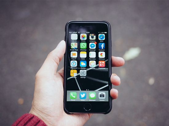 iPhone 6s自動關(guān)機 蘋果：全因第三方充電器