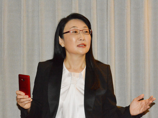 網(wǎng)曝王雪紅放棄HTC手機(jī)業(yè)務(wù) 被收購只是遲早的事?