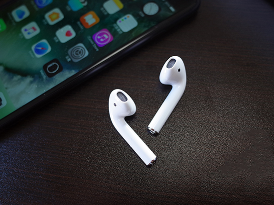 蘋果耳機(jī)AirPods還沒發(fā)售 就入選年度最佳發(fā)明？