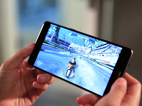 中期小改款 一加3T上手談