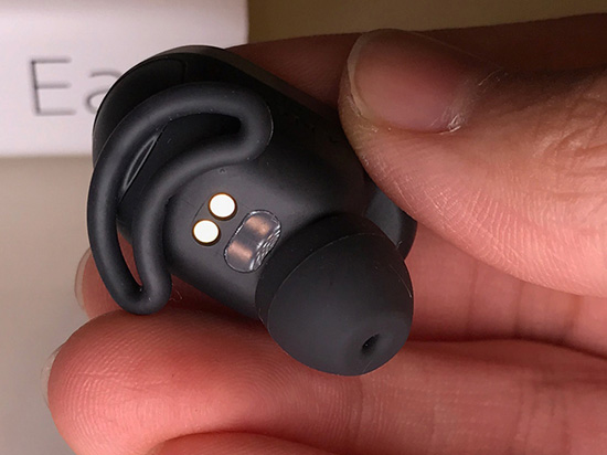 AirPods勁敵 索尼Xperia Ear智能耳機(jī)將發(fā)售