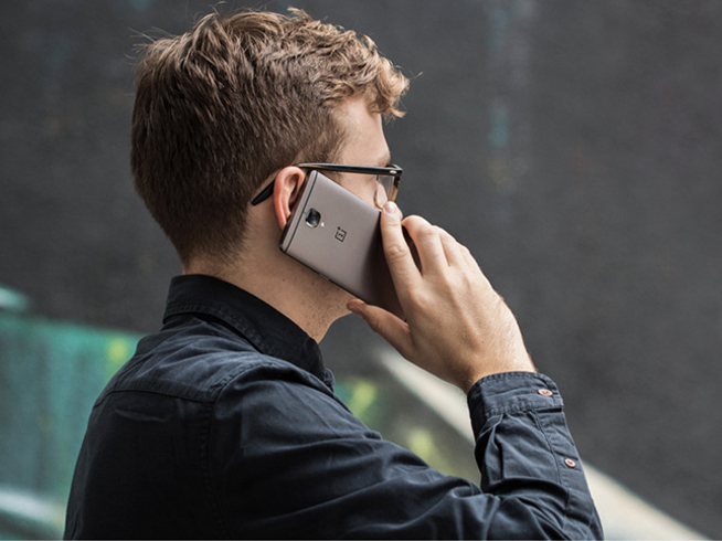 一加手機(jī)3T國內(nèi)發(fā)布：只貴兩百塊 售價(jià)2699元起足夠良心