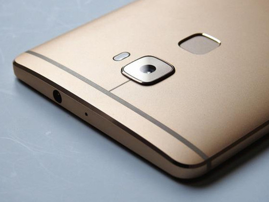 你要的都在這里！2K以下值得購買的十款手機(jī)