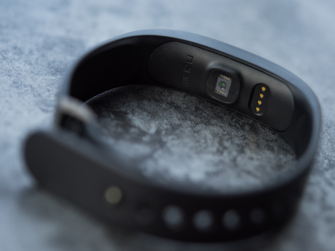 詮釋無界限經(jīng)典 魅族手環(huán)上手試玩