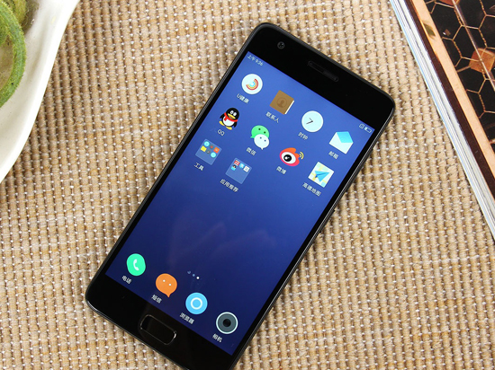 良心驍龍820白菜價(jià)！聯(lián)想ZUK Z2降至1099元