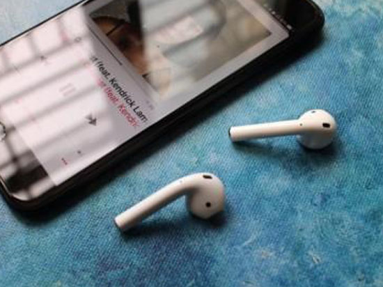 防AirPods遺失！Earhoox配件可以幫到你