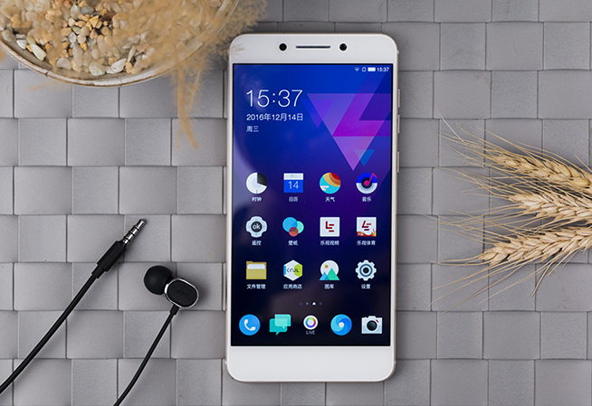 火力全開新旗艦，酷派改變者S1圖賞