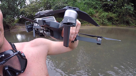 無人機(jī)泡水20分鐘怎么辦？或者一包米能解決問題