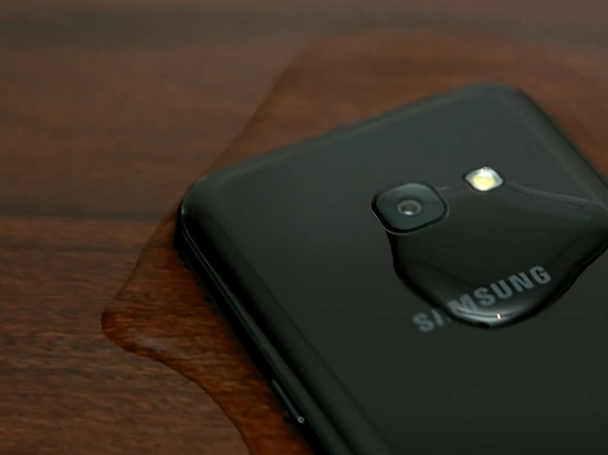 三星A3(2017)體驗(yàn)：支持IP68防水但買(mǎi)不到