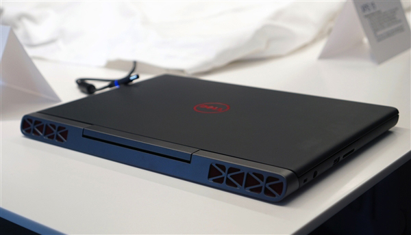性能卓絕！戴爾發(fā)布全新Inspiron 7000筆記本