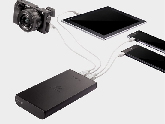 漫漫春運(yùn)路 這些移動(dòng)電源讓歸途不再枯燥無味