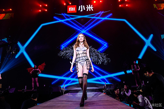 小米魅族年會(huì)盤(pán)點(diǎn)：雷軍尬舞 黃章要造夢(mèng)想機(jī)