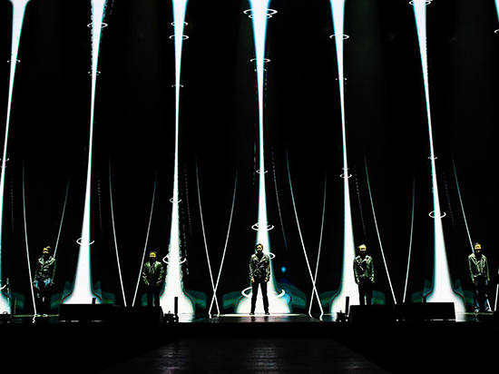 小米魅族年會(huì)盤(pán)點(diǎn)：雷軍尬舞 黃章要造夢(mèng)想機(jī)