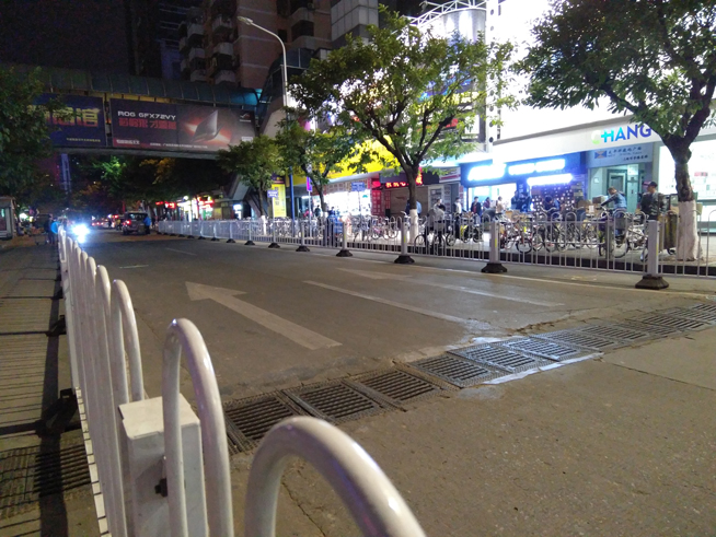 全面屏手機就該這樣設計 聯(lián)想ZUK Edge體驗評測