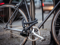 布料也能做自行車鎖？人家的安全系數(shù)還很高