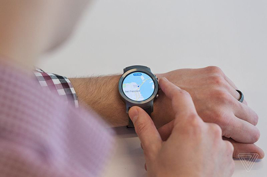 忘帶手機和錢包？那就用LG新款智能手表來結(jié)賬吧