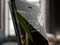 圍攻iPhone X？2017年上半年即將發(fā)布新機匯總