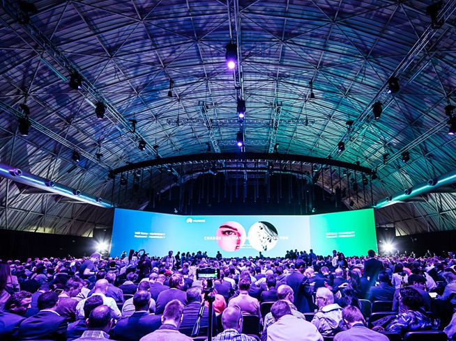 華為P10發(fā)布會：徠卡雙攝升級 最高售價近5800元