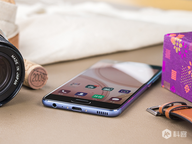 華為P10鉆雕藍色圖賞：不一樣的清新感覺