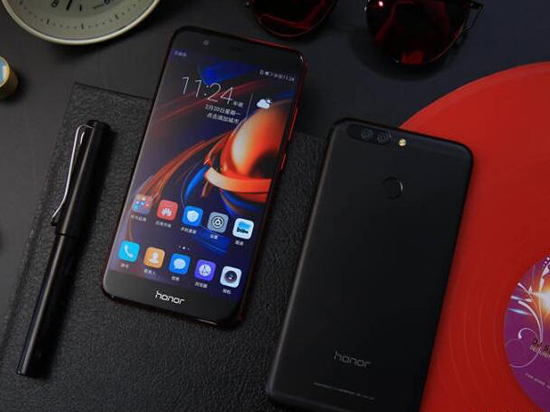 華為榮耀V9幻夜黑版本3月9日零點(diǎn)開(kāi)賣：顏值爆表