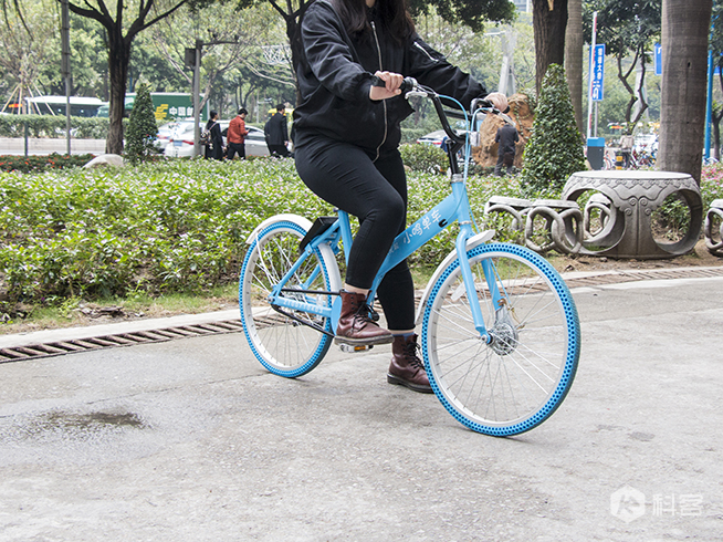 四款共享單車體驗評測：最后一公里 “它”靠譜？
